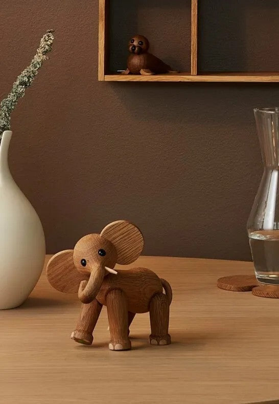 Spring Copenhagen Ollie Elefant Trädekoration 15 cm Ek/Lönn