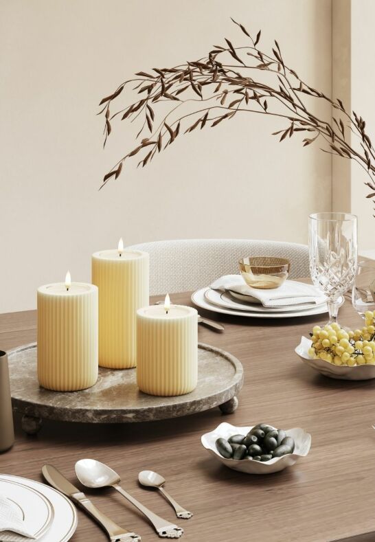 Unique Candles Unique LED Blockljus Stripe Cream 8x12,5 cm