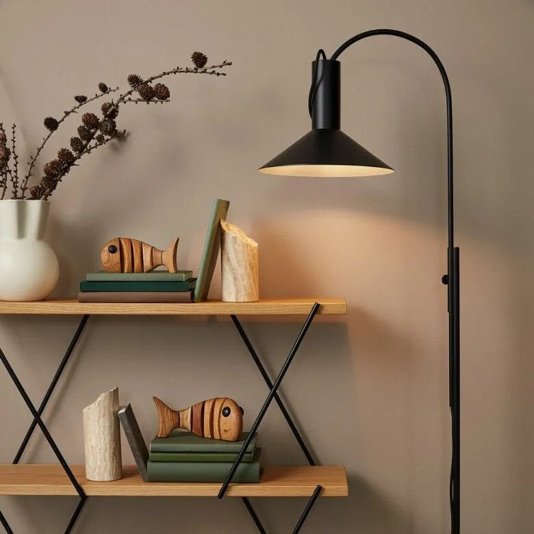 Spring Copenhagen Formel Golvlampa Ø26 cm H151 cm Vit