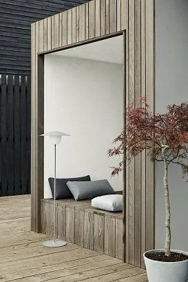 BLOMUS Ani Mobil Led Golvlampa 121 cm Vit