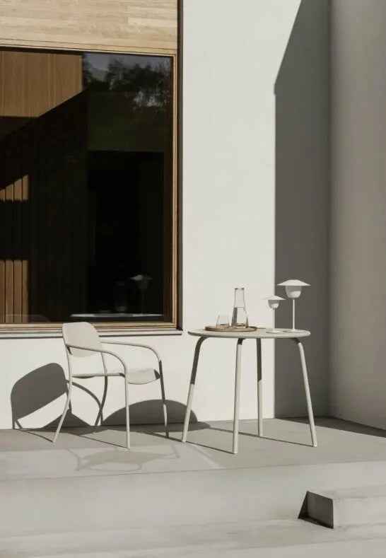 BLOMUS Ani Mini LED-lampa 21,5 cm Vit