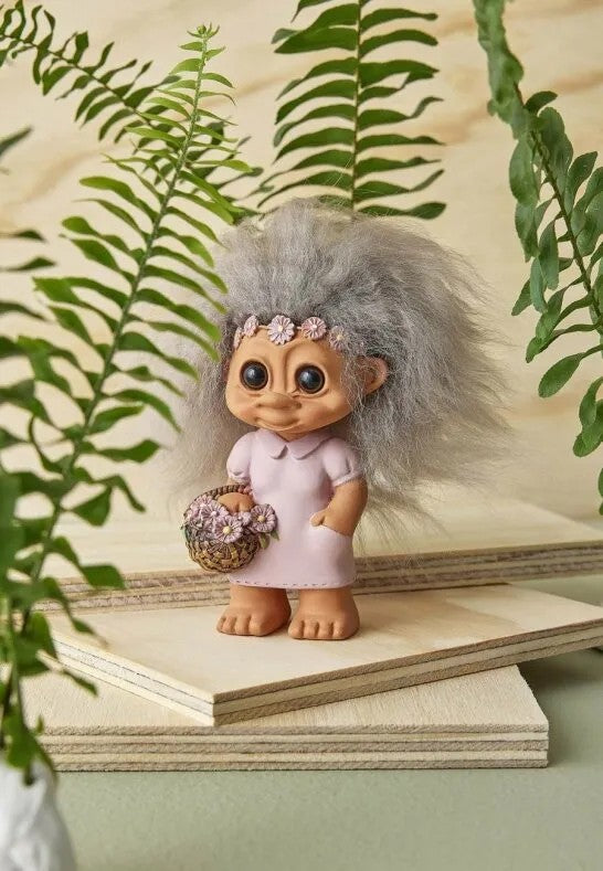 Spring Copenhagen Lyckotroll Blomsterflicka 9 cm