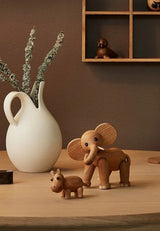 Spring Copenhagen Ollie Elefant Trädekoration 15 cm Ek/Lönn