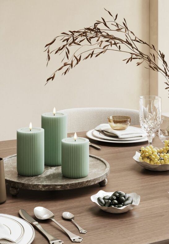 Unique Candles Unique LED Blockljus Stripe Sage green 8x15 cm