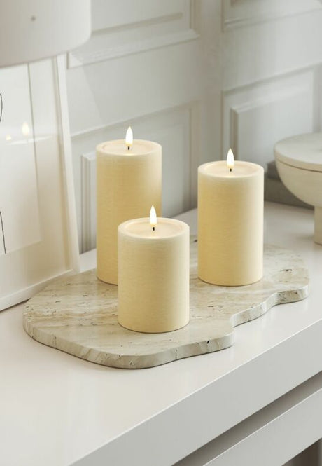 Unique Candles Unique LED Blockljus Cream 7,5x15 cm