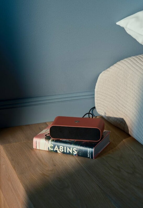 KREAFUNK Wakie Väckarklocka Wake-Up light & Qi Terracotta