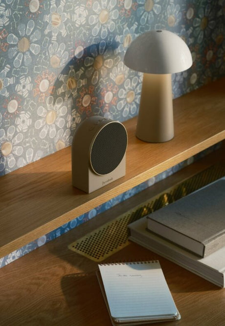 KREAFUNK Ivy Väckarklocka Wake-up light Sömnljud Bluetooth Ivory Sand